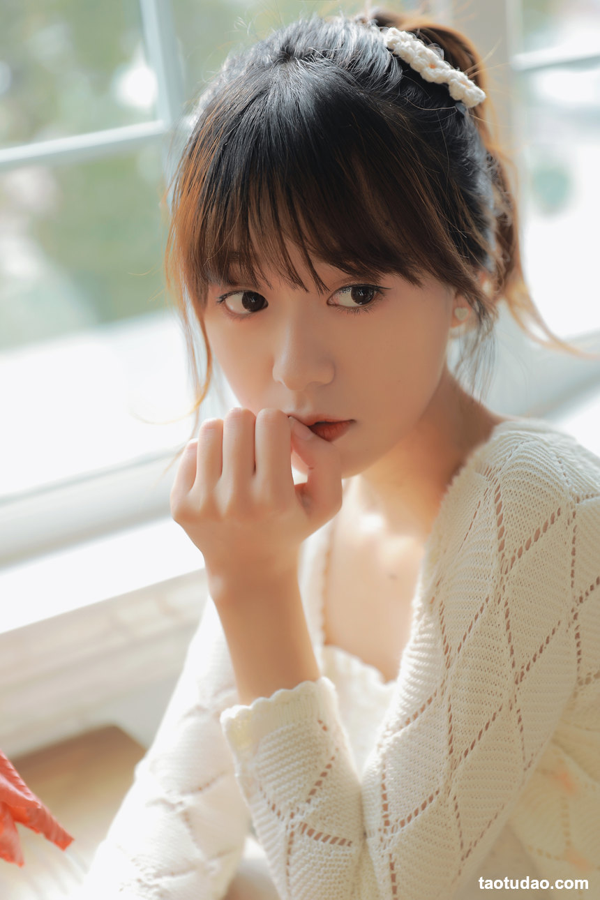 图片[2]-[YITUYU艺图语]2022.06.27 透明伞 沐菡[25+1P／276MB]-绅士图