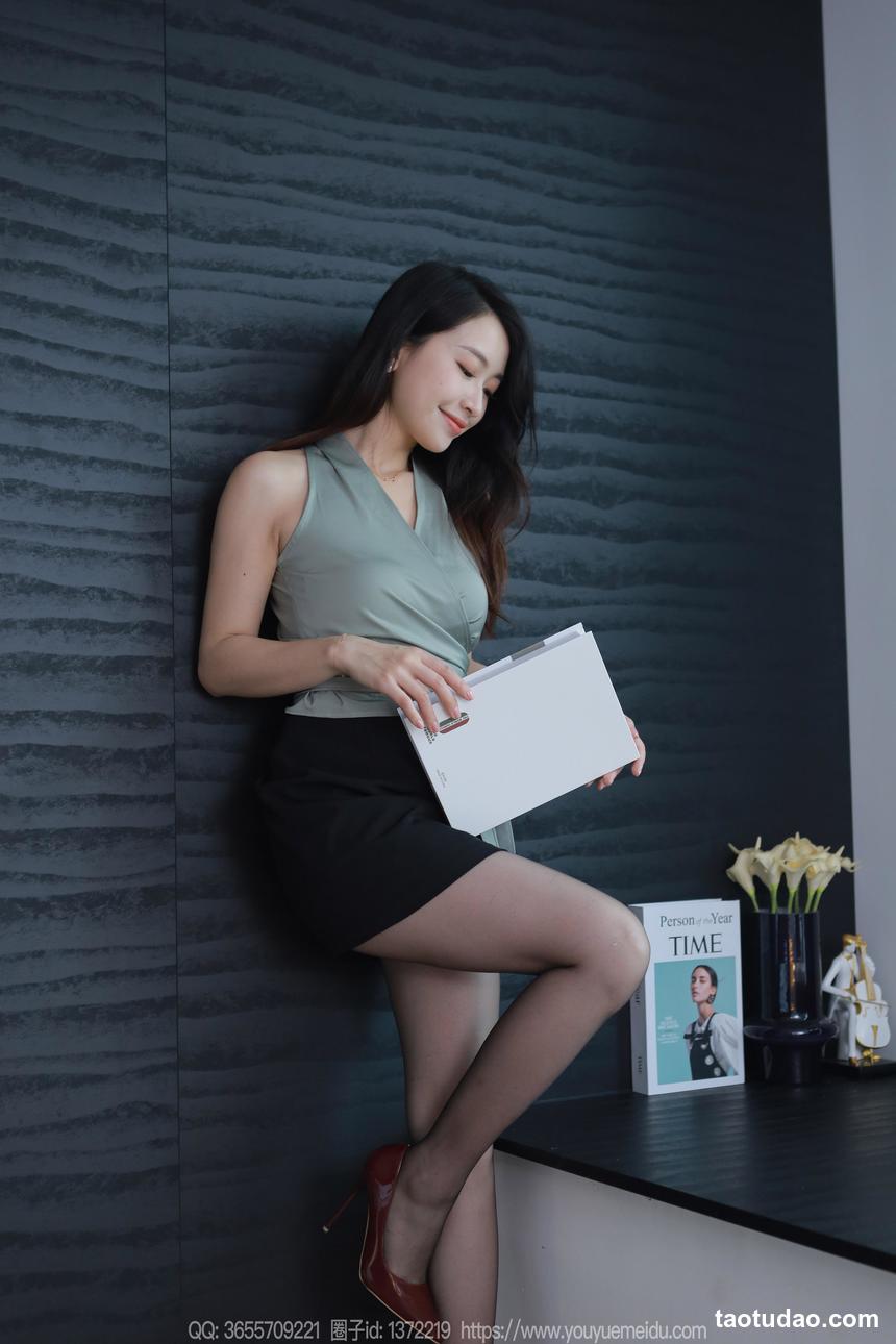 图片[2]-[IESS异思趣向] 2024.04.19 丝享家 1720 小婕《嘿丝秘书》[86P70MB]-绅士图