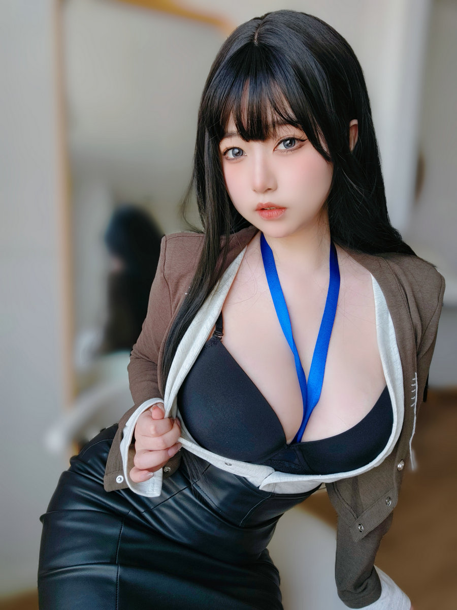 女主K – 上司的秘密 / 109P1V-452MB / cos萌妹-绅士图