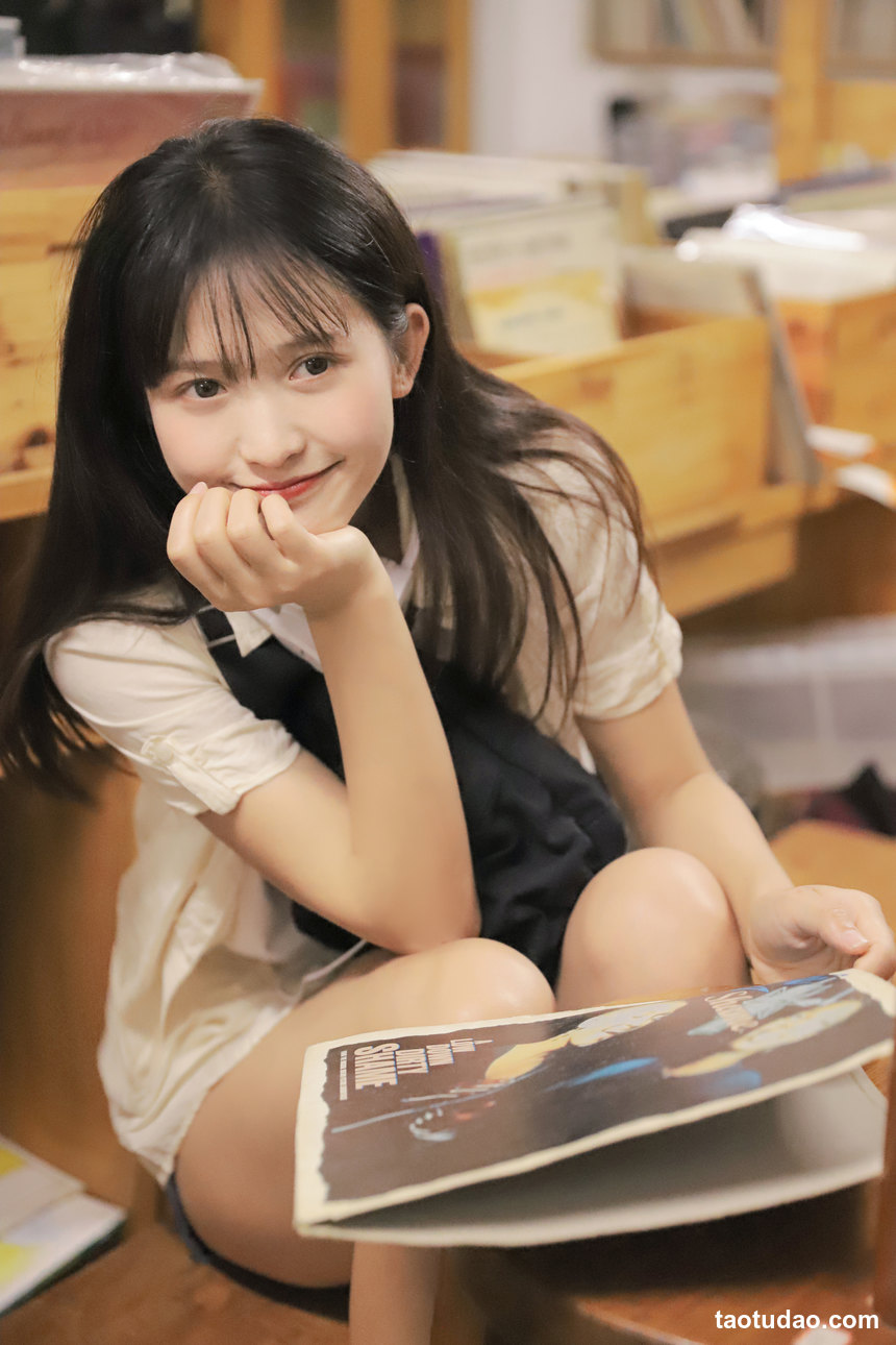 图片[3]-[YITUYU艺图语]2022.07.28 半岛铁盒 刘小瑜[21+1P／258MB]-绅士图