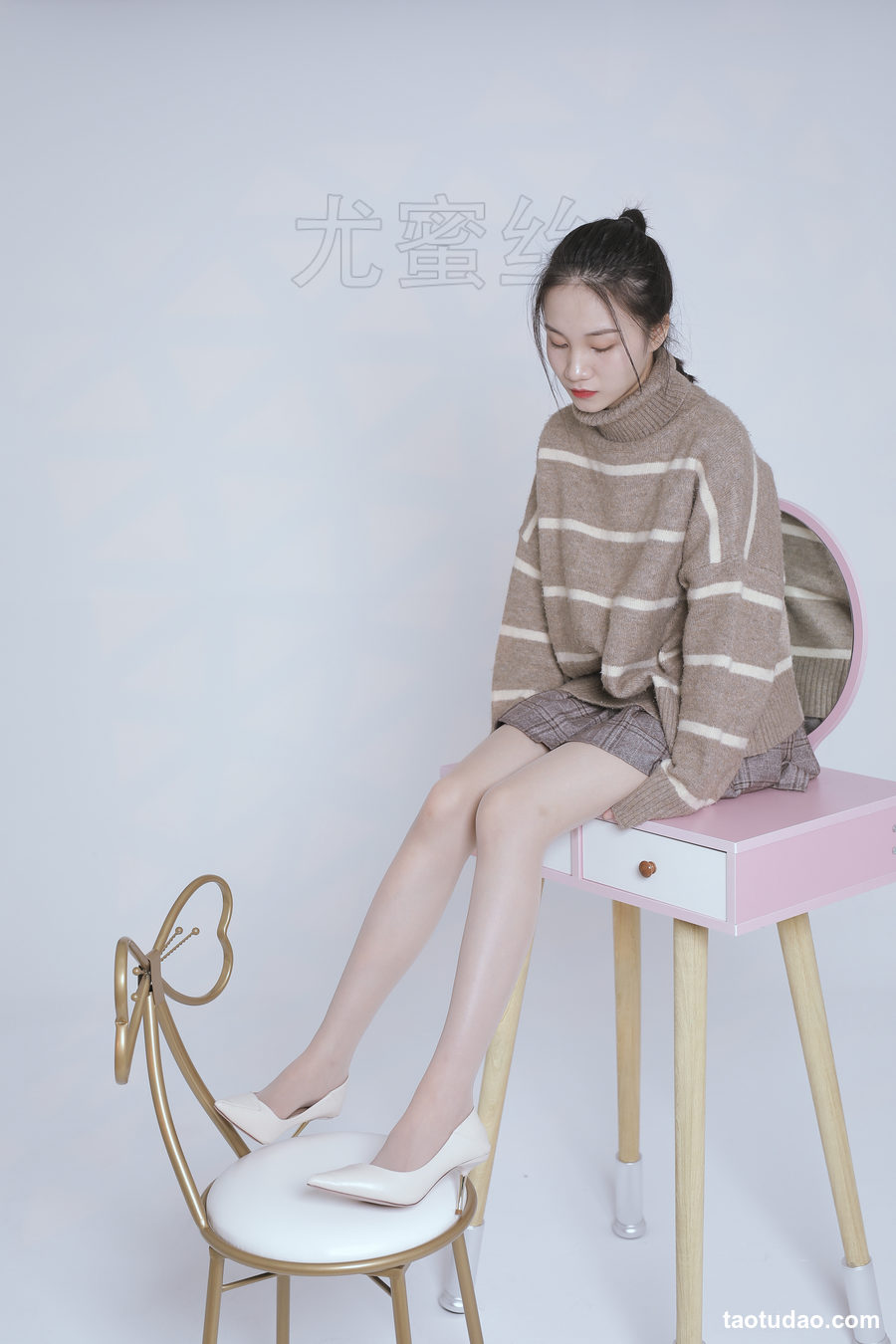 [尤蜜丝]穿搭写真 NO.011[72P／190MB]-绅士图