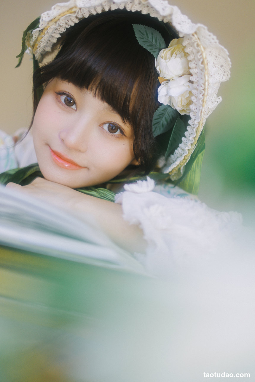 图片[4]-[YITUYU艺图语]2022.07.18 花房少女 双耳ZiCe[39+1P／318MB]-绅士图