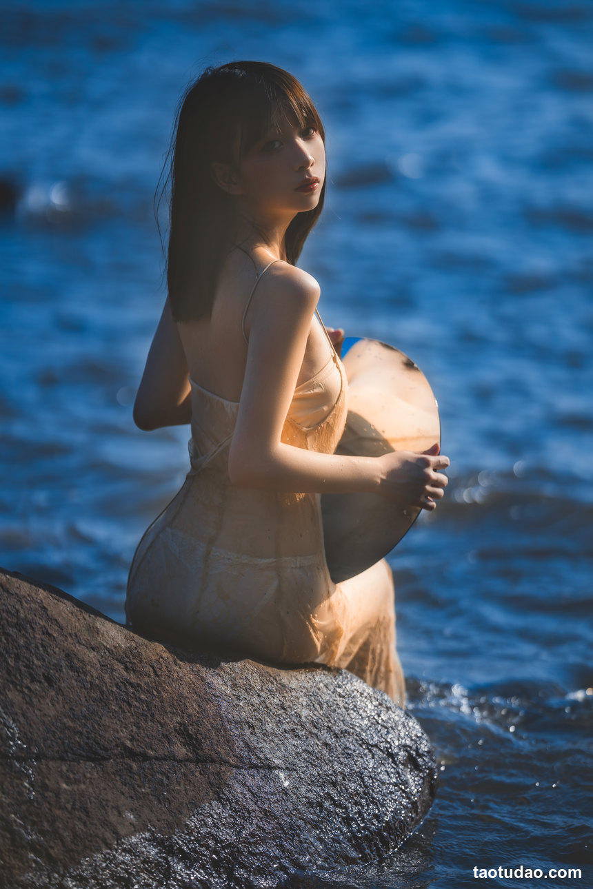 图片[4]-[YITUYU艺图语]2022.11.03 搁浅 清青琴玖[23+1P／328MB]-绅士图