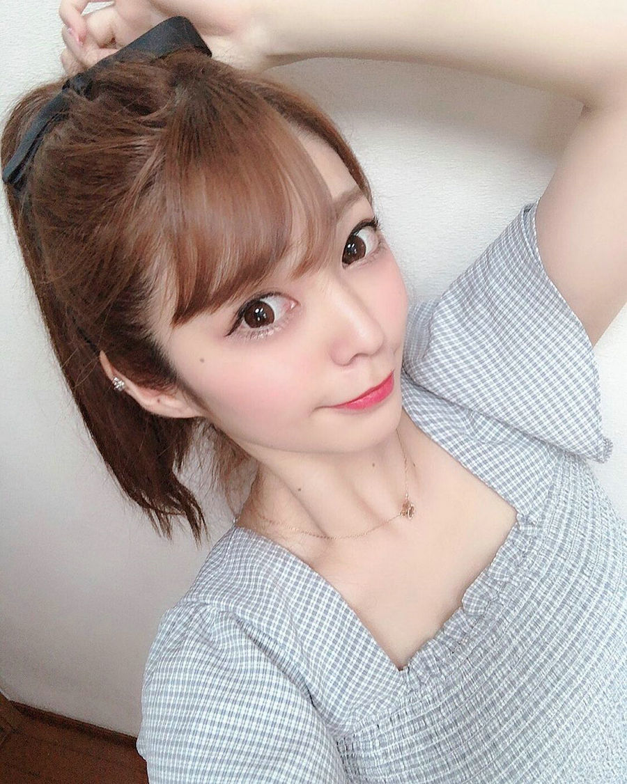 Marina Serizawa 芹沢まりな Instagram Collection / 689P68V-202MB / 自拍-绅士图