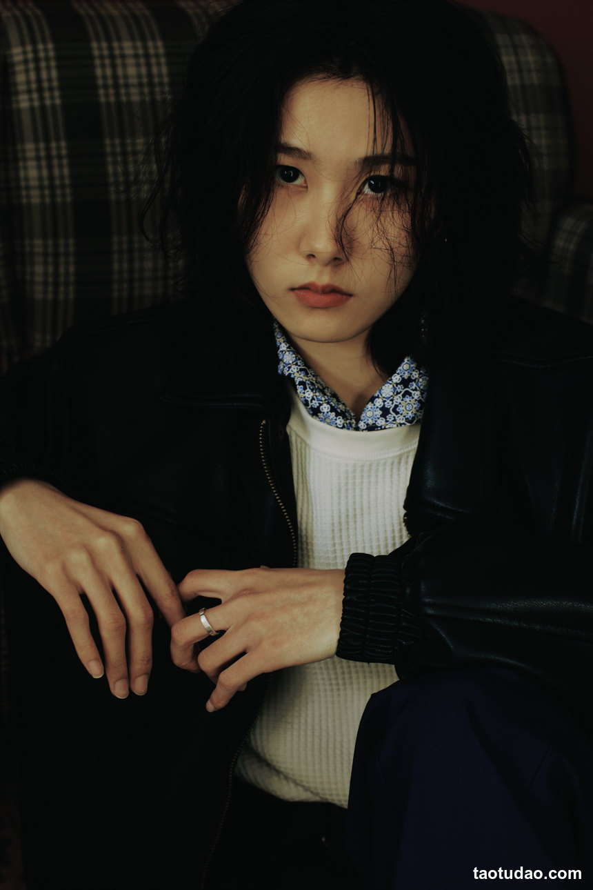 图片[3]-[YITUYU艺图语]2022.11.01 复古影像 小金[30+1P／397MB]-绅士图