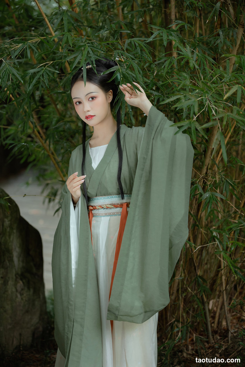 图片[4]-[YITUYU艺图语]2022.04.02 见山 梨一依[18+1P／229MB]-绅士图