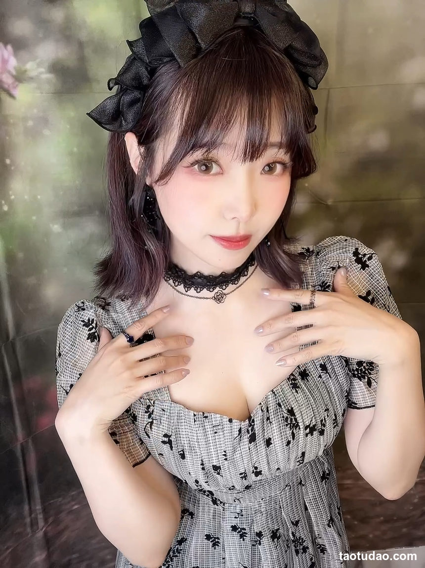 图片[4]-ElyEE子 –  2024年08月订阅 (3套)[110P-9V-743.6M]-绅士图