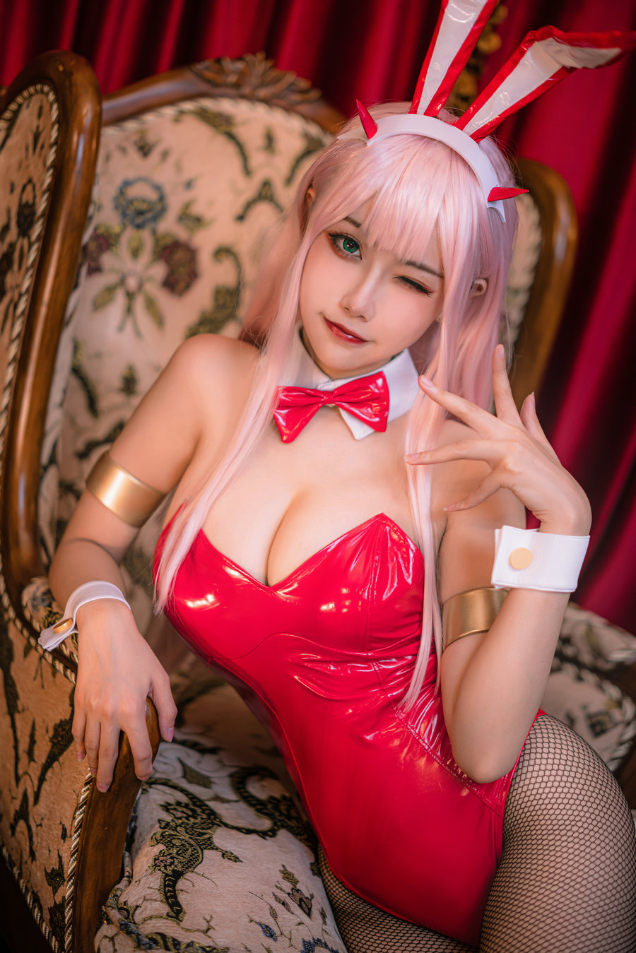 微博妹子Momoko葵葵 - DARLING in the FRANXX 兔女郎 / 20P-343MB / cos萌妹-绅士图