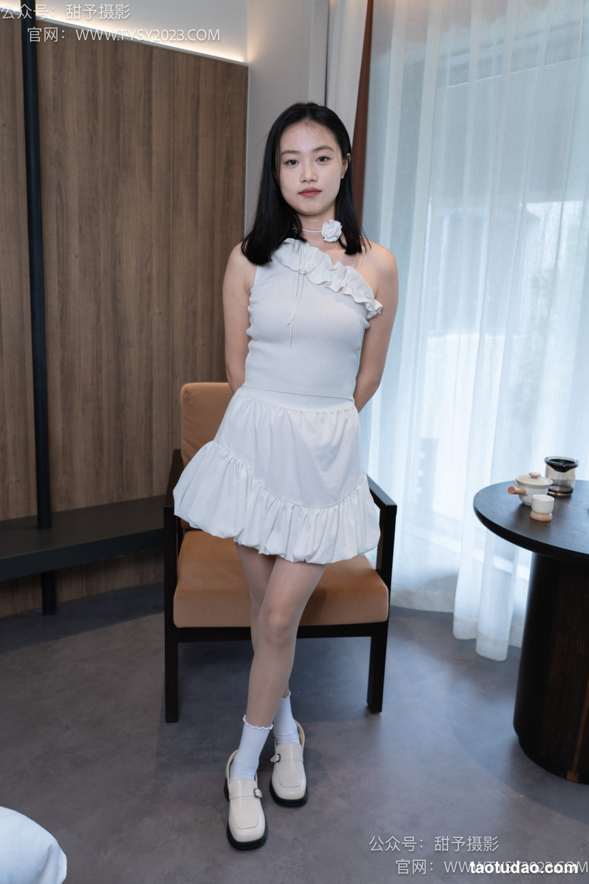 图片[2]-甜予摄影 NO.106 齐齐澜澜-皮鞋、板鞋、黑丝、肉丝、白棉袜、脏白棉袜[145P+2V／10.3GB]-绅士图