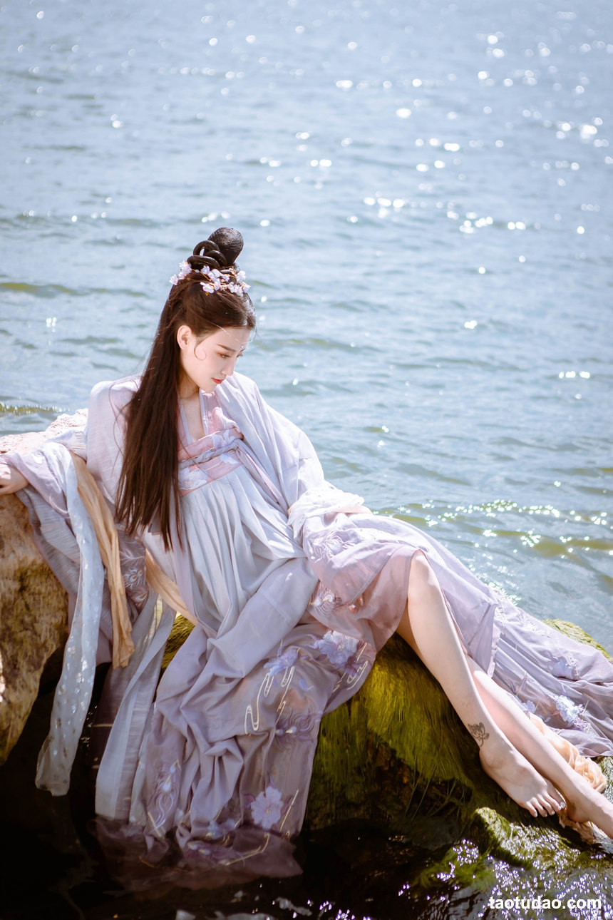 图片[3]-[YITUYU艺图语]2022.02.06 南国有佳人 婷婷[24+1P／53.9MB]-绅士图