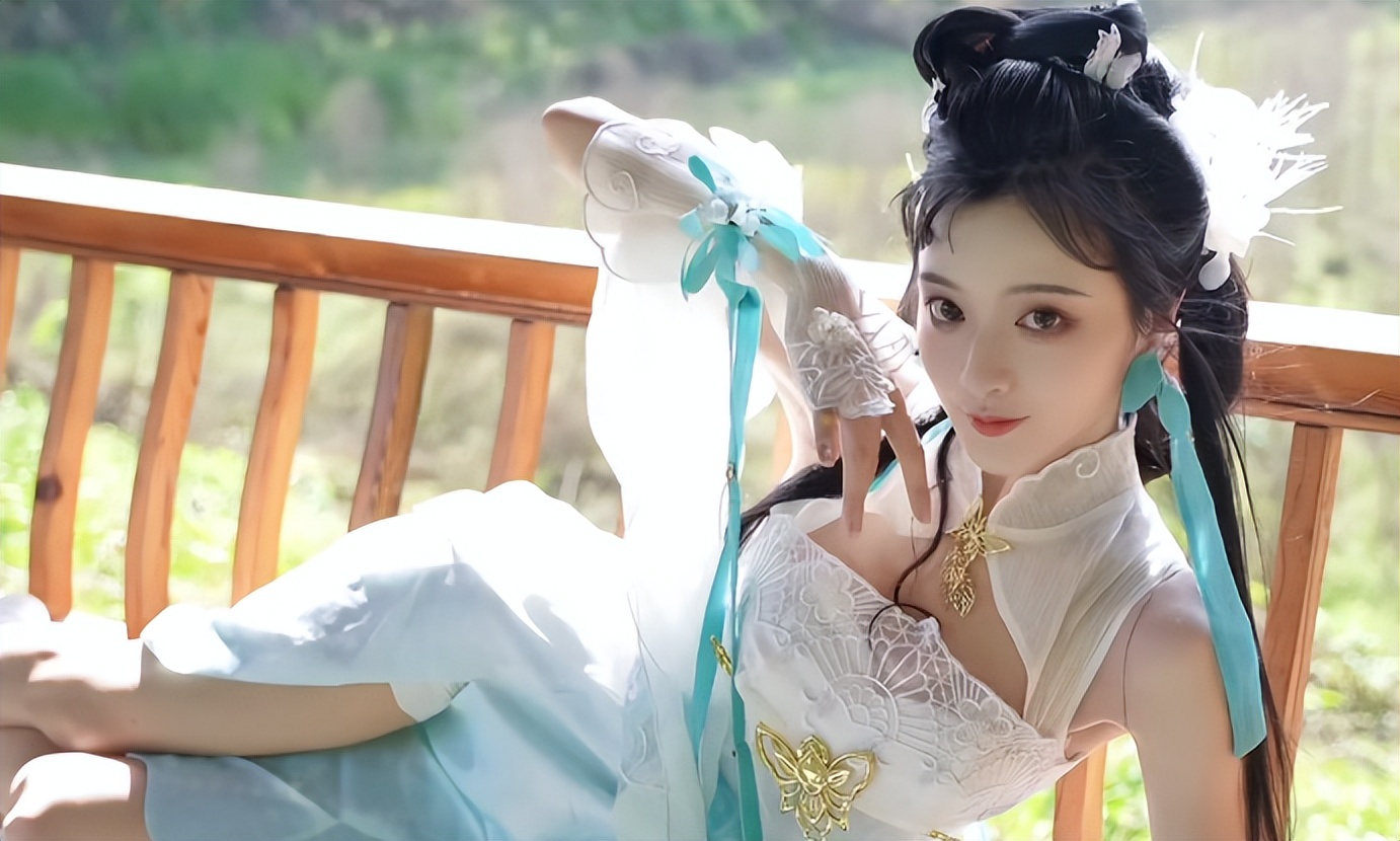 斩男纯欲风还有人看吗?95后挑战国风cos,直接美成二次元老婆