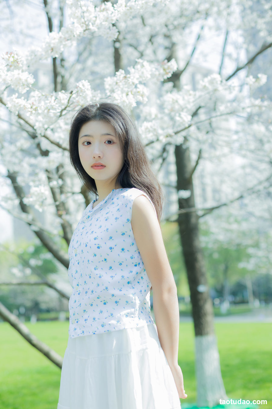 图片[3]-[YITUYU艺图语]2023.03.31 晴天告急 木柚[28+1P／245MB]-绅士图