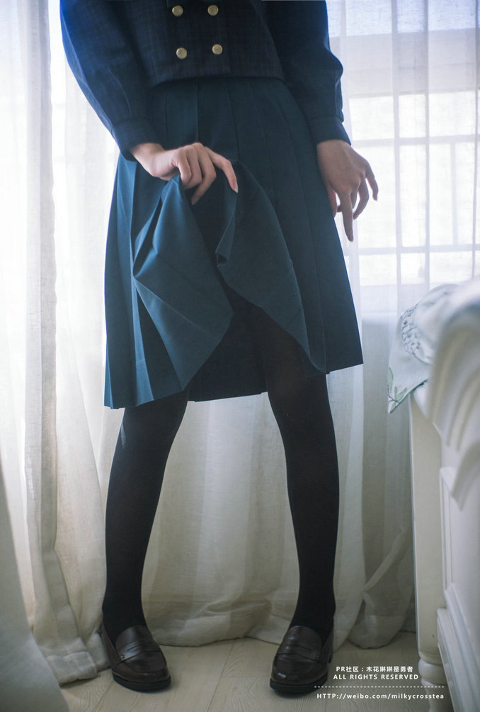 福利姬木花琳琳是勇者 – 女子校生 / 30P3V-216MB / 唯美杂图-绅士图