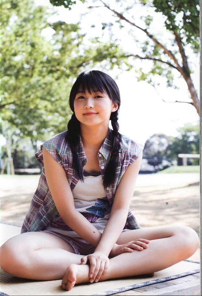 鞘師里保 写真集 『 太陽 』 / 122P/232MB / 美图集锦-绅士图