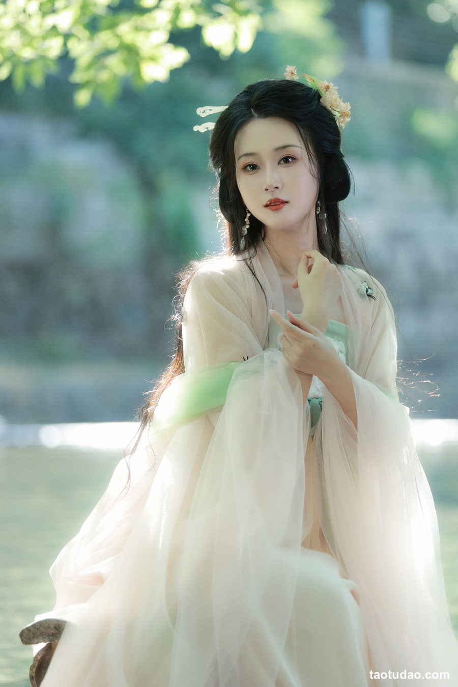 图片[3]-[YITUYU艺图语]2023.02.25 长安灯夜 李lee[26+1P／252MB]-绅士图