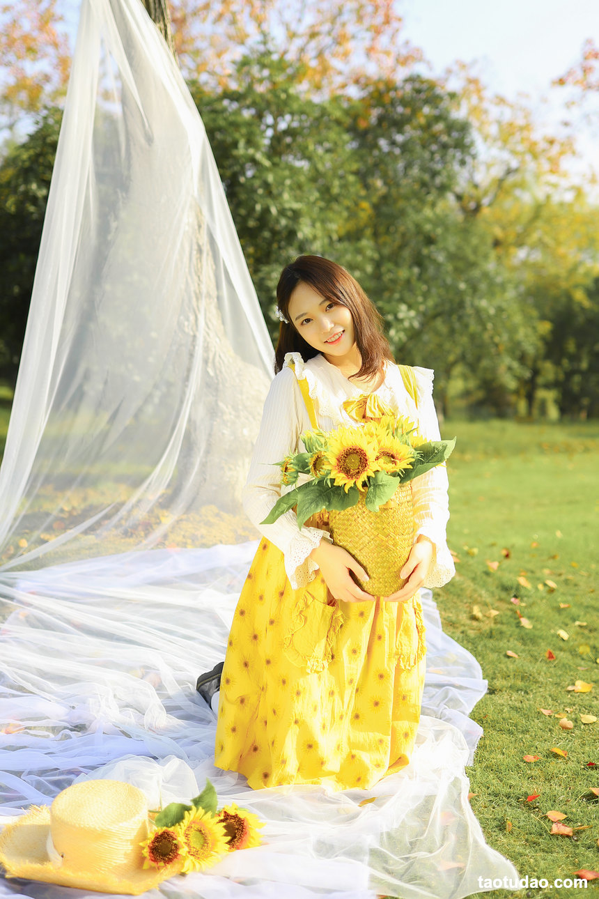 图片[2]-[YITUYU艺图语]2022.08.27 向阳而生 芊芊[22+1P／221MB]-绅士图