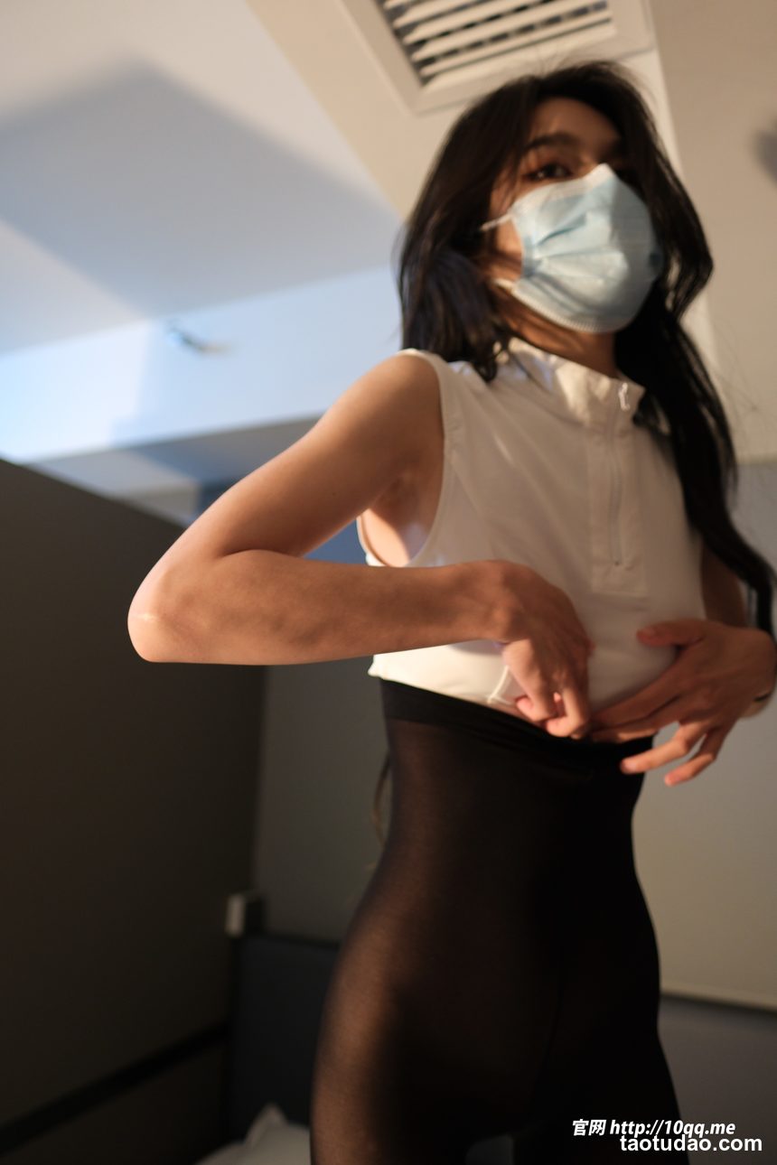 图片[4]-[ROSI口罩系列]2024.09.19 NO.3021[72+1P／70MB]-绅士图