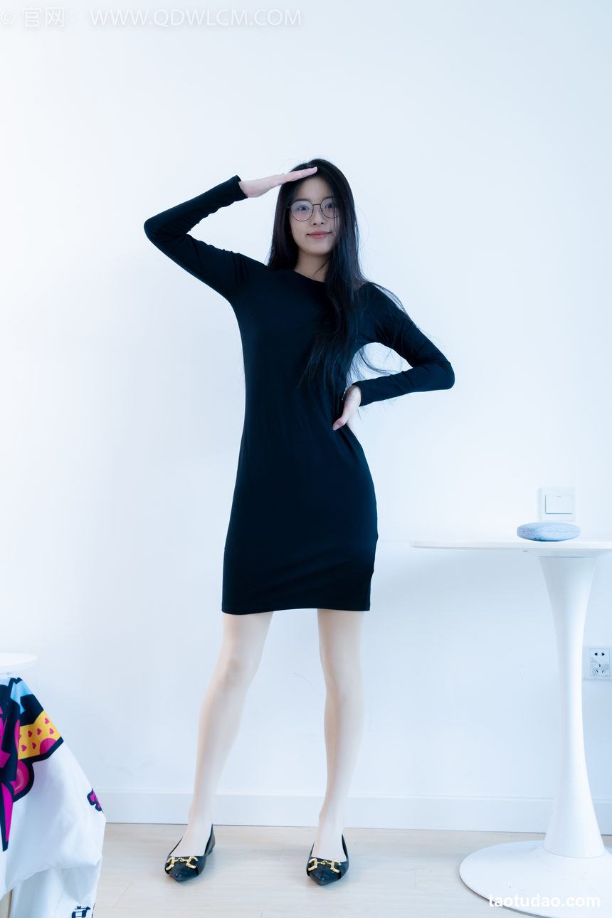 图片[2]-物恋传媒 NO.2256 茯苓-平底鞋、厚肉丝、厚黑丝、皮筋绑脚和挠脚心剧情[220P-1V-6.31G]-绅士图