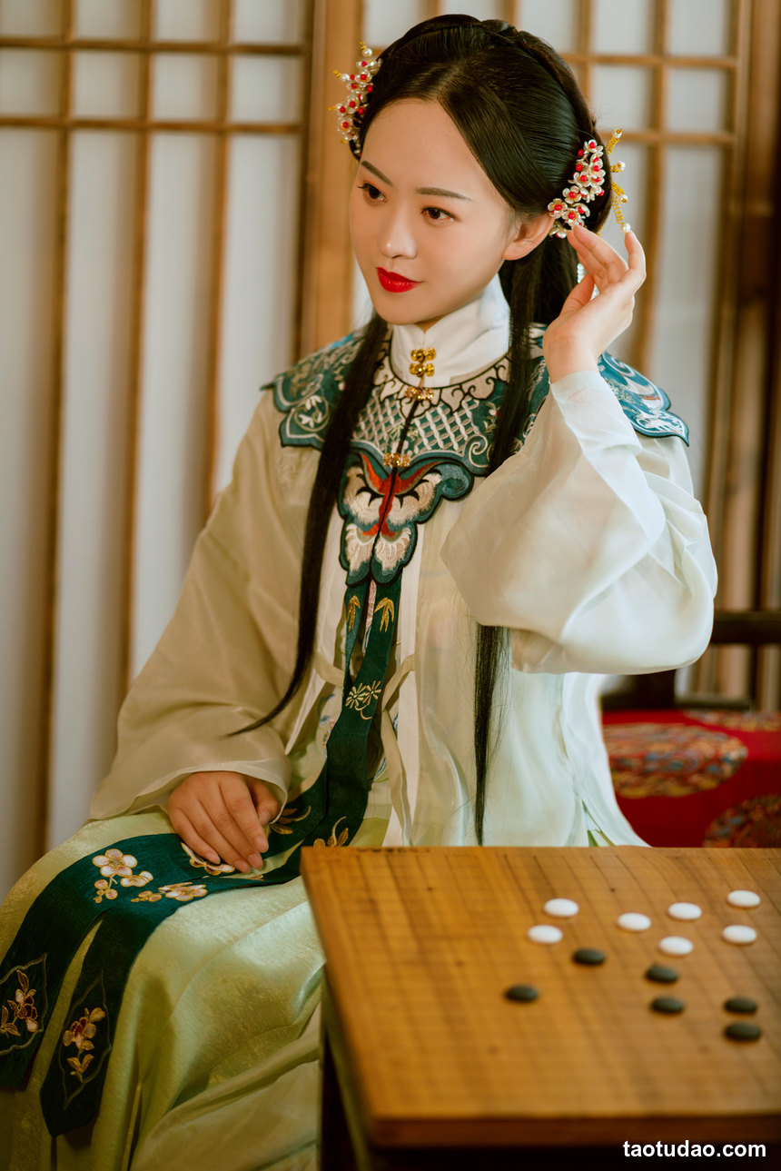 图片[2]-[YITUYU艺图语]2022.04.12 一袭青衣 潇潇[31+1P／337MB]-绅士图