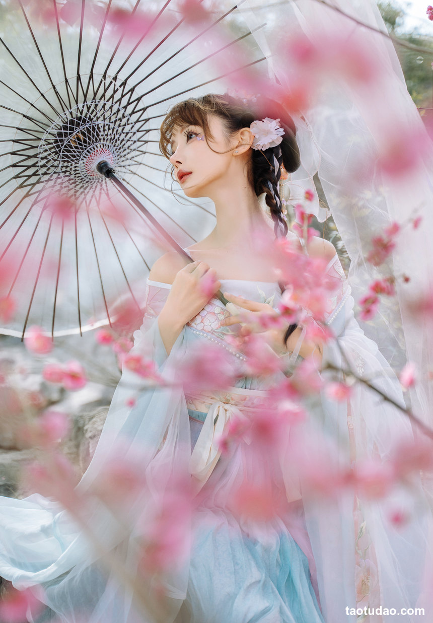 图片[2]-紫氯氯 – NO.07 二月梅花 [18P-81MB]-绅士图