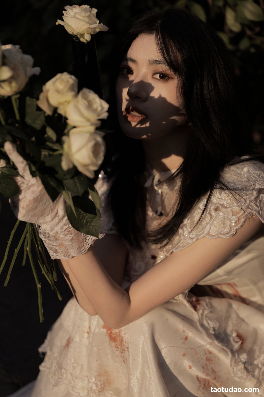 图片[2]-[YITUYU艺图语]2022.10.20 仲夏即事 白日梦小龙[25+1P／263MB]-绅士图