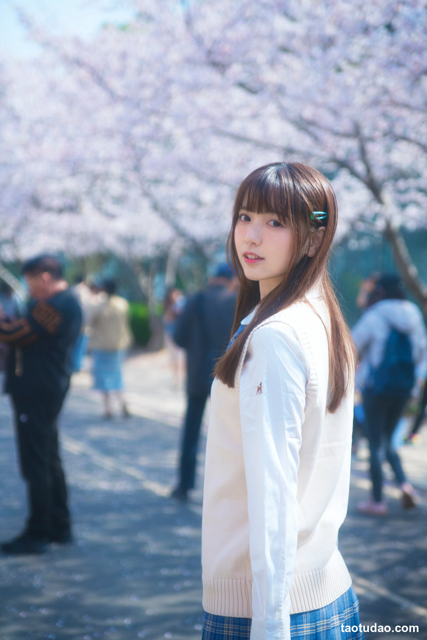 图片[3]-kyokyo沉迷汉堡王 – 樱花与JK [9P-42MB]-绅士图