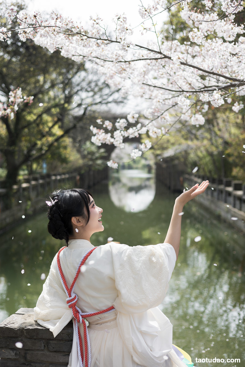 图片[4]-[YITUYU艺图语]2022.06.11 四月如你 杨馥羽[39+1P／433MB]-绅士图