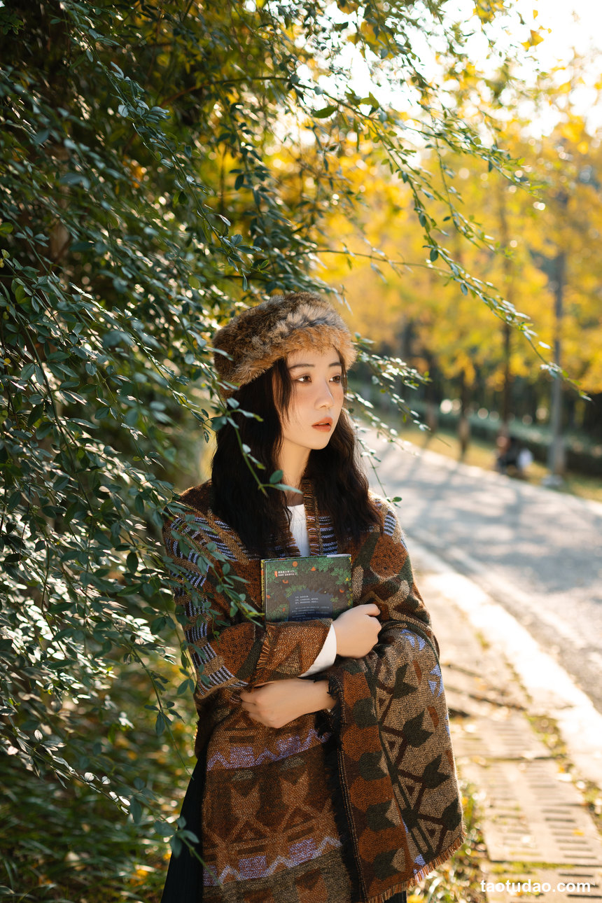 图片[4]-[YITUYU艺图语]2022.12.02 捡起日落前的温柔 夏夏夏桐[22+1P／387MB]-绅士图