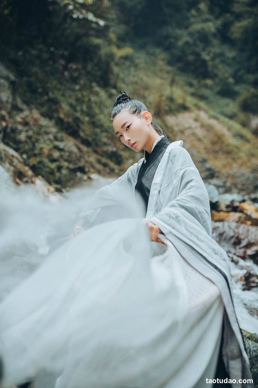 图片[3]-[YITUYU艺图语]2022.04.11 天涯陌路 叶初婳[22+1P／204MB]-绅士图