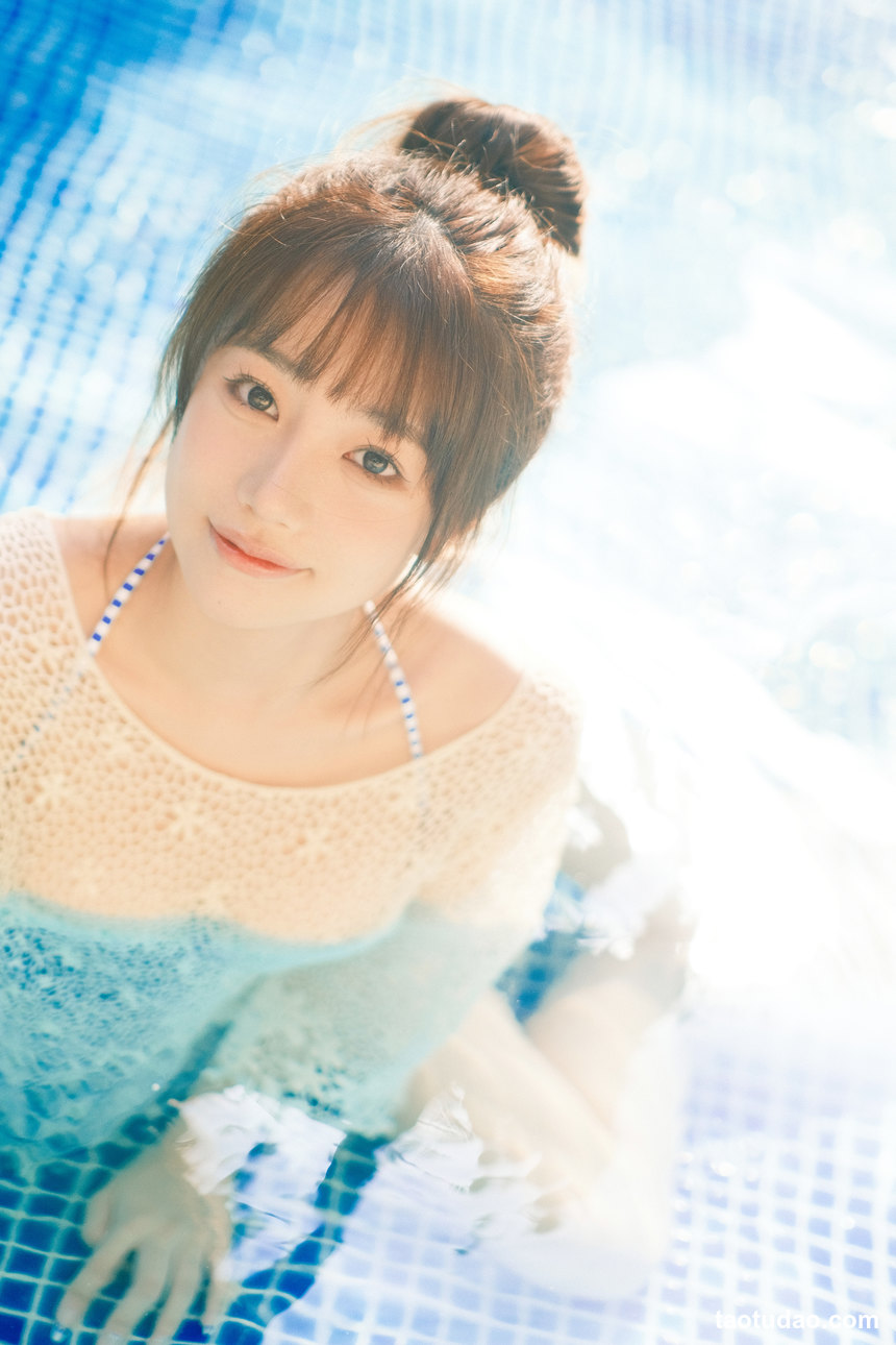 图片[4]-[YITUYU艺图语]2022.09.07 夏日泳池 温思儿vv[23+1P／187MB]-绅士图
