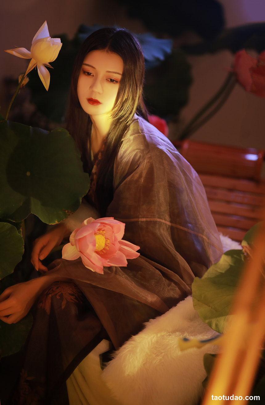 图片[4]-[YITUYU艺图语]2022.10.01 山有扶苏，隰有荷华 吾岁[37+1P／780MB]-绅士图