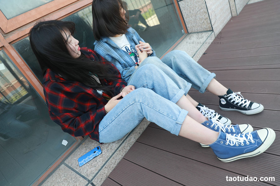 图片[2]-[誉铭传媒]袜足摄影 2019年《2019.05.13定制作品》[164P+1V／1.71GB]-绅士图