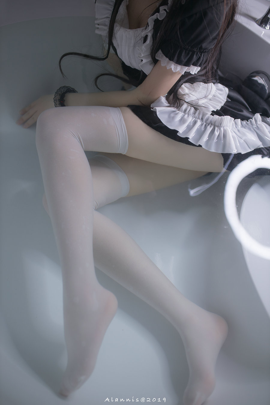 Cos小姐姐雪琪 - 女仆水下版 / 22P1V-498MB / cos萌妹-绅士图