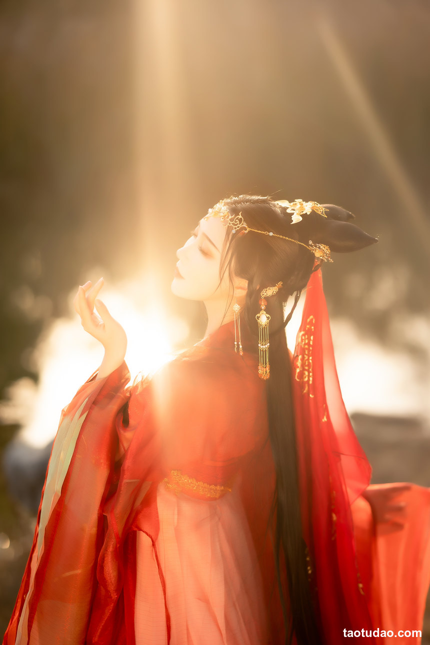 图片[4]-[YITUYU艺图语]2022.11.03 枫霜尽 -绮罗生的小苏苏-[28+1P／240MB]-绅士图