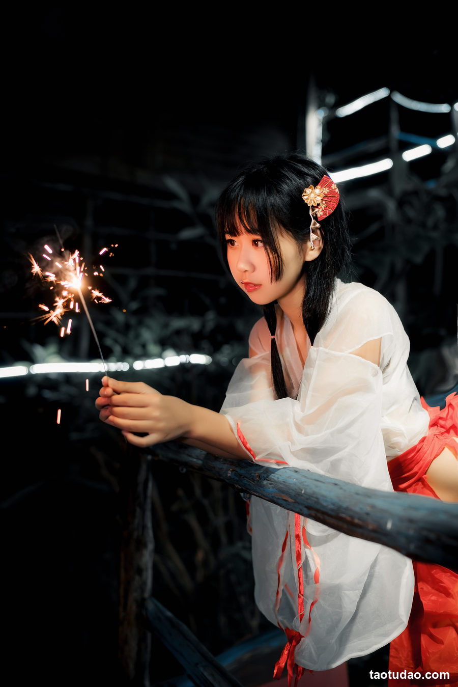 萌芽儿-透明巫女[14P-103MB]-绅士图