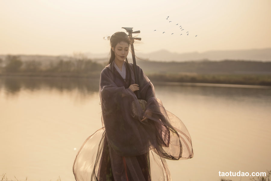 图片[2]-[YITUYU艺图语]2023.02.27 蜜桃女孩 再拜陈三愿[29+1P／287MB]-绅士图