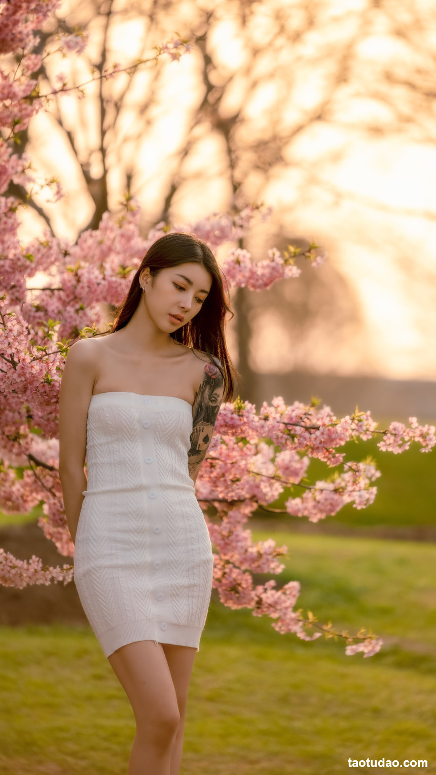 图片[2]-[YITUYU艺图语]2022.04.22 樱花季节 悦悦[31+1P／349MB]-绅士图