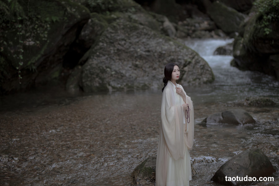 图片[3]-[YITUYU艺图语]2023.04.19 青山隐 姌Rr[23+1P／345MB]-绅士图