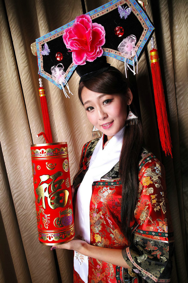 Beautyleg女神小雪Winnie甄嬛格格写真 / 67P/36MB / 美图集锦-绅士图