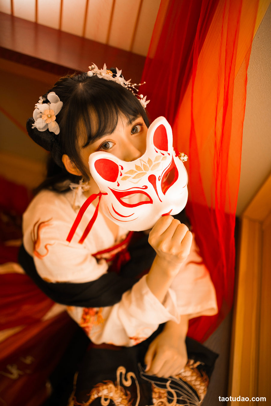 图片[2]-虫皿虫皿 – NO.01 龙母汉服 [16P-60MB]-绅士图