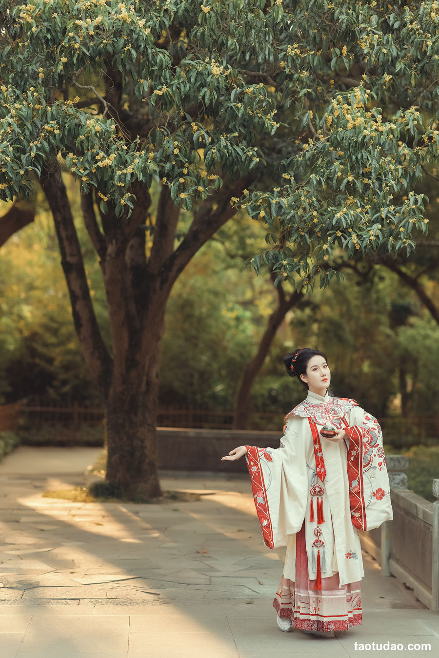 图片[4]-[YITUYU艺图语]2023.01.16 秋游净慈 甘乐喵喵喵[28+1P／298MB]-绅士图