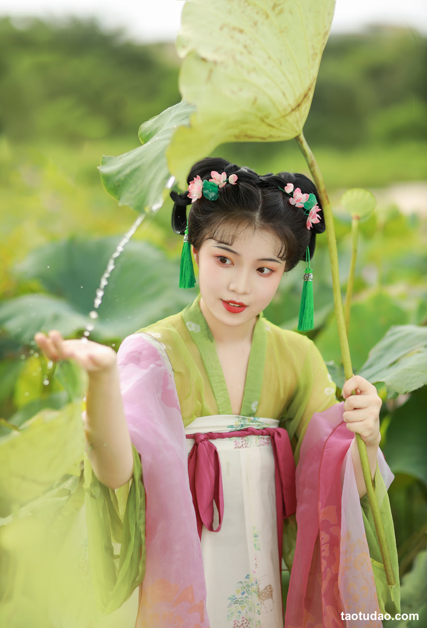 图片[4]-[YITUYU艺图语]2022.08.03 荷花少女 我超白_[29+1P／241MB]-绅士图