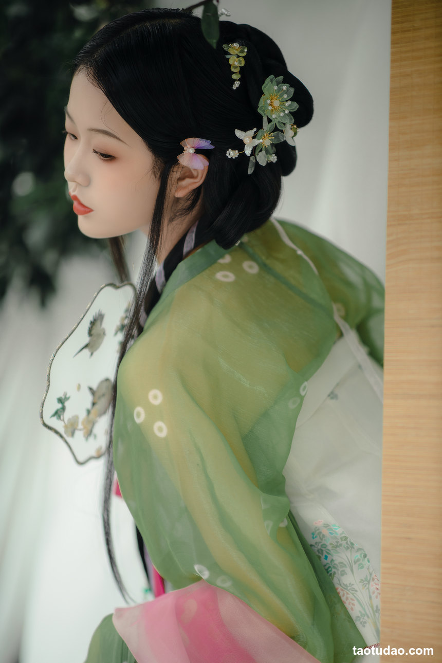 图片[2]-[YITUYU艺图语]2022.09.14 蔷薇 若韵[22+1P／189MB]-绅士图