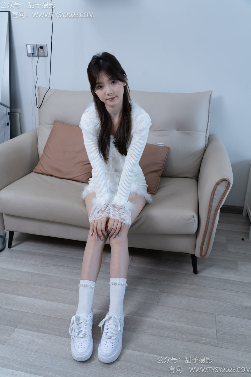 图片[2]-甜予摄影 NO.039 璇璇-板鞋、白棉袜[202P+2V／13.1GB]-绅士图