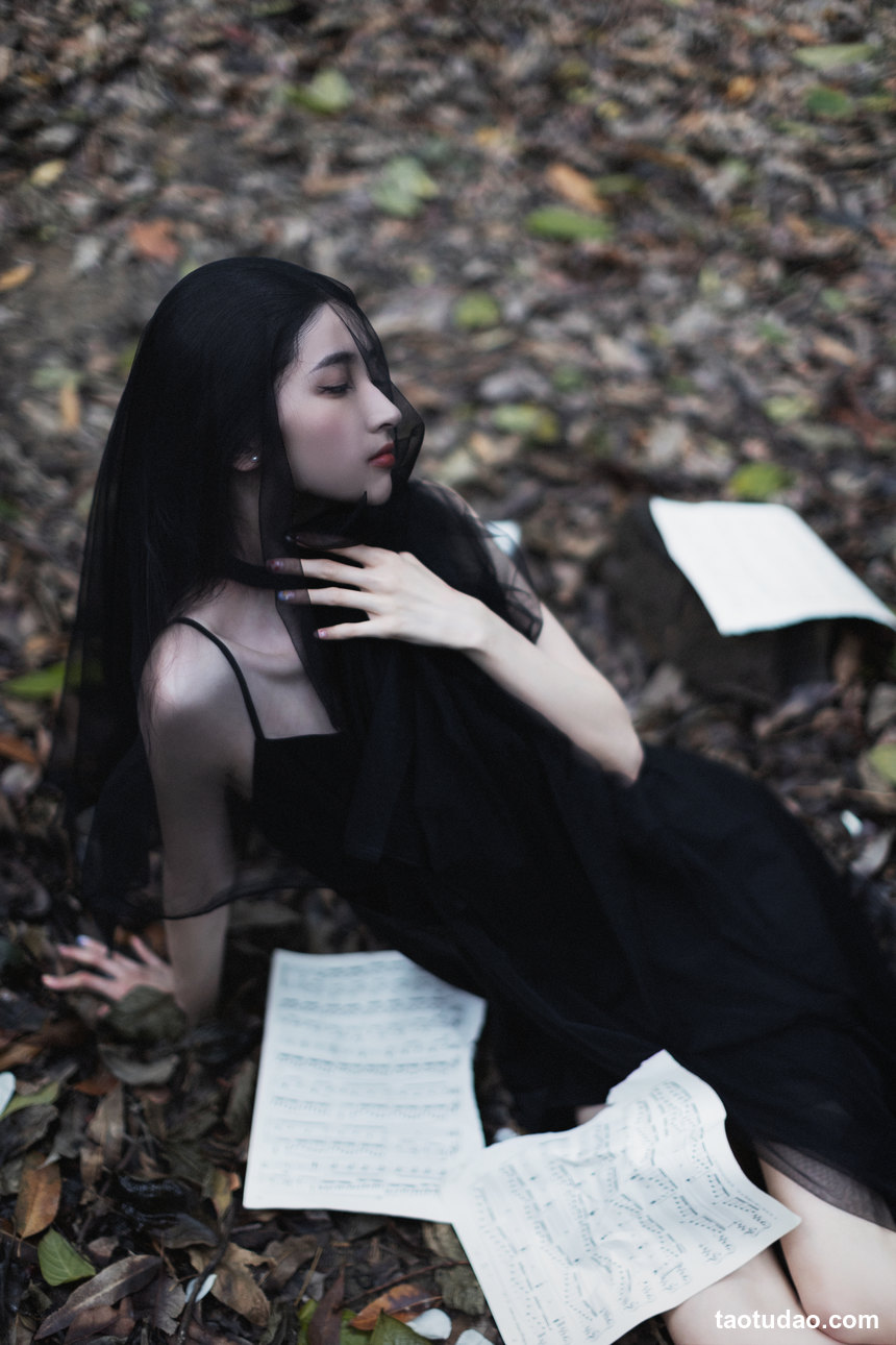 图片[2]-[YITUYU艺图语]2022.06.30 遗忘 米八[44+1P／518MB]-绅士图