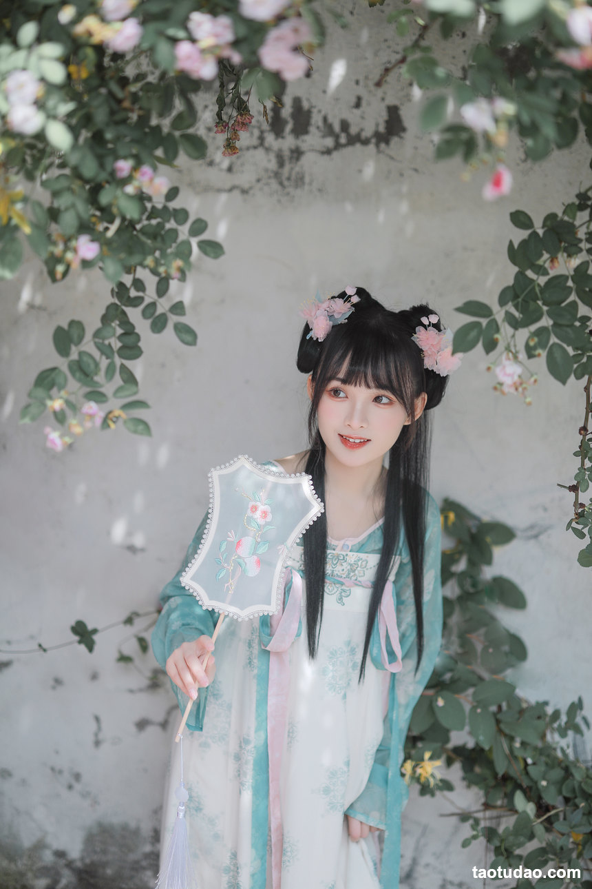 图片[4]-[YITUYU艺图语]2022.06.14 渐开荷芰落蔷薇 莉莉崽w[19+1P／124MB]-绅士图