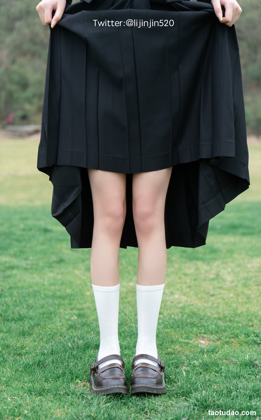 图片[2]-梨瑾瑾 – NO.16 户外黑长服 [20P-263MB]-绅士图