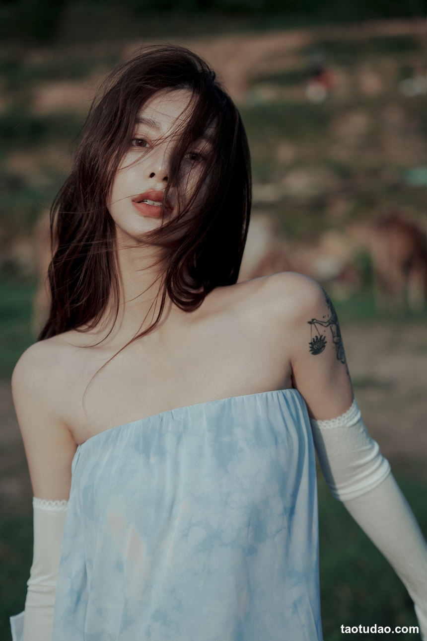 图片[2]-[YITUYU艺图语]2022.09.15 穿梭在牛群中，与牛共舞 姝雯同学[42+1P／325MB]-绅士图