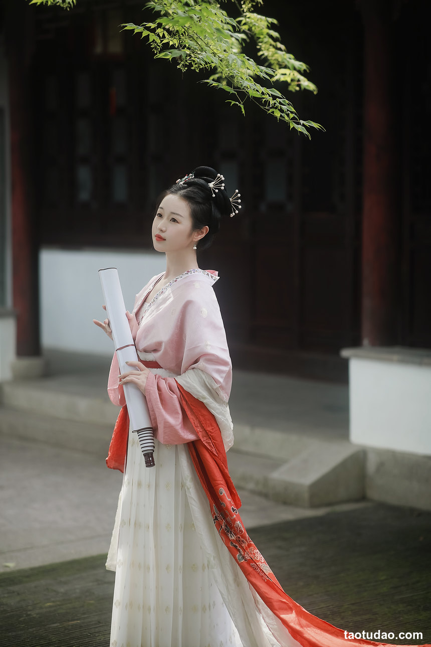 图片[2]-[YITUYU艺图语]2022.08.04 梦华录 大头小甜甜[22+1P／211MB]-绅士图