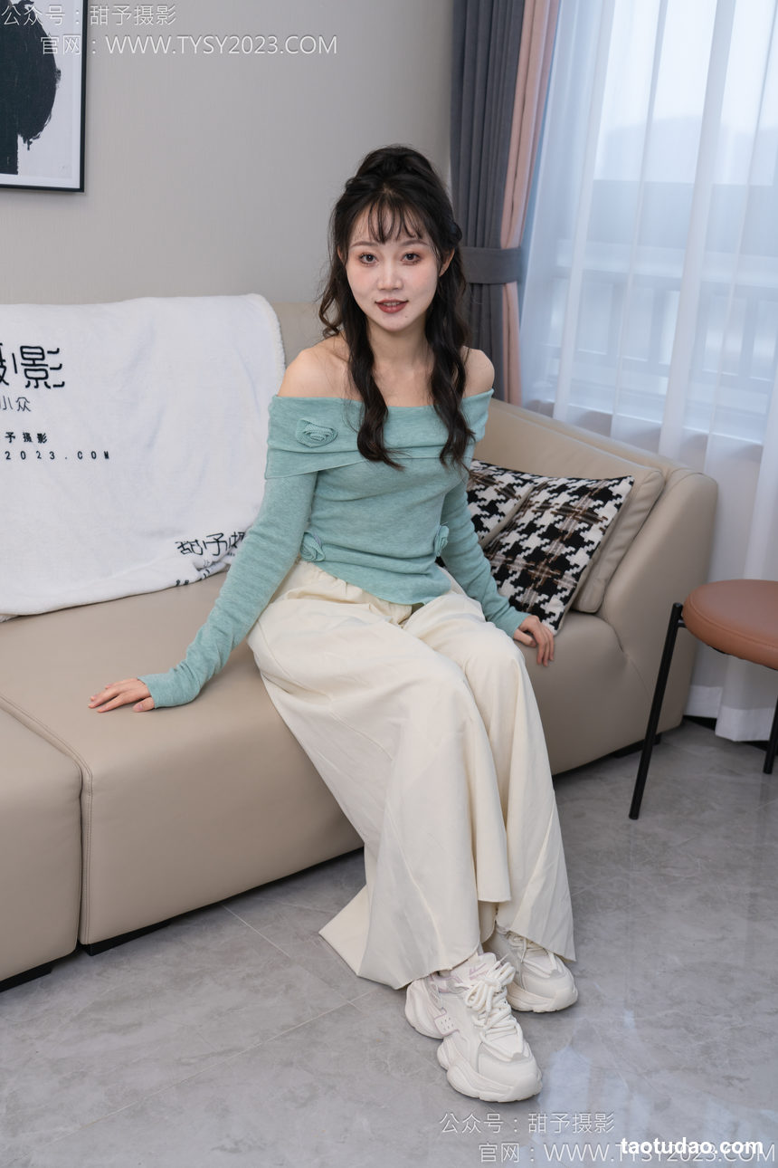 甜予摄影 NO.125 丹丹-运动鞋、白棉袜、裸足[139P+2V／10.1GB]-绅士图